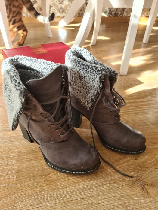 Ботинки зимние, кожа.