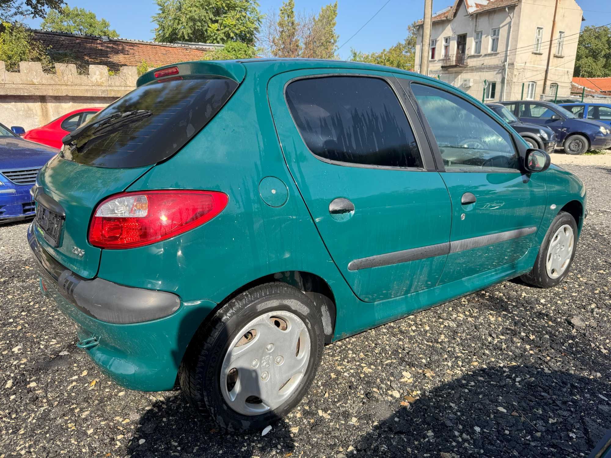 Peugeot 206 1.1i 60 к.с. 2000 г. - нов внос!