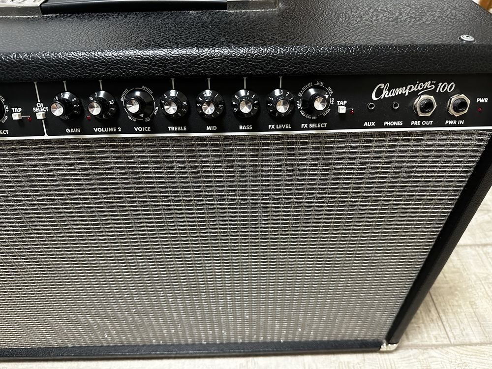 Amplificator Fender Champion 100