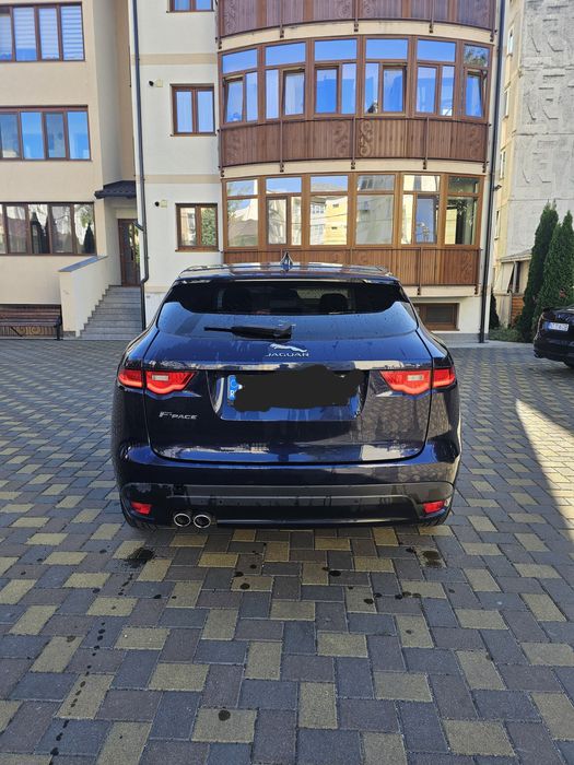 jaguar f-pace motor 2l 150cp Euro 6 2017 fara variante