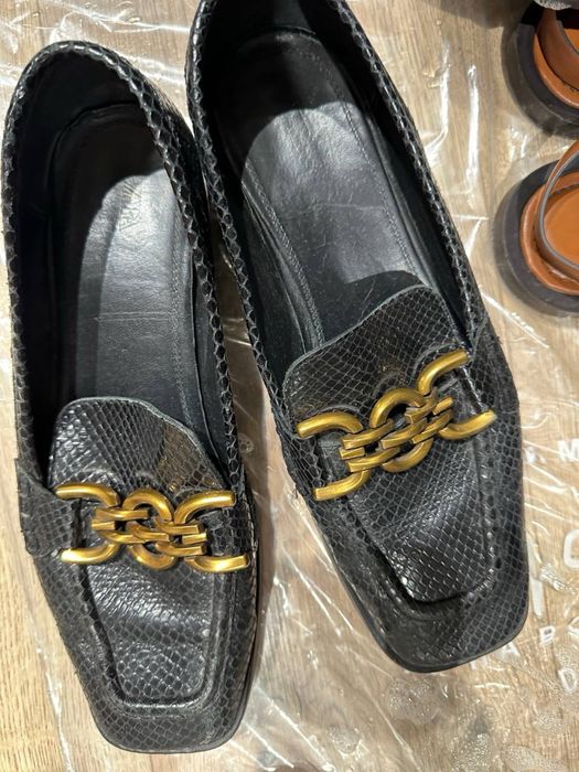 Продам женскую обувь 41 размер в хорошем состоянии дешево.