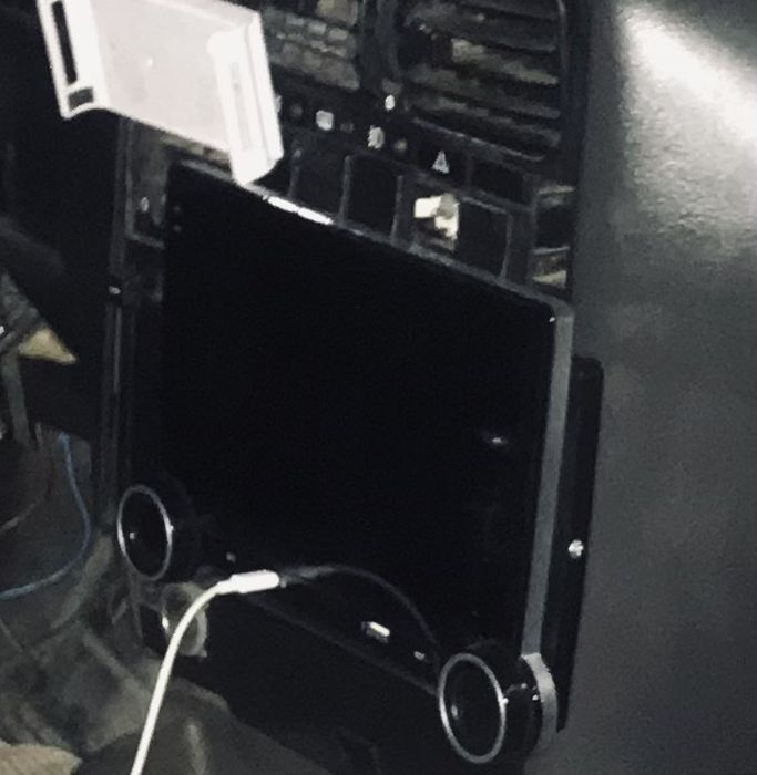 Продам автомагнитафон андроид 9 дьюмовый