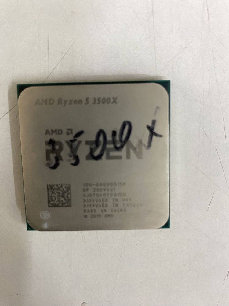 AMD RYZEN 5 3500x