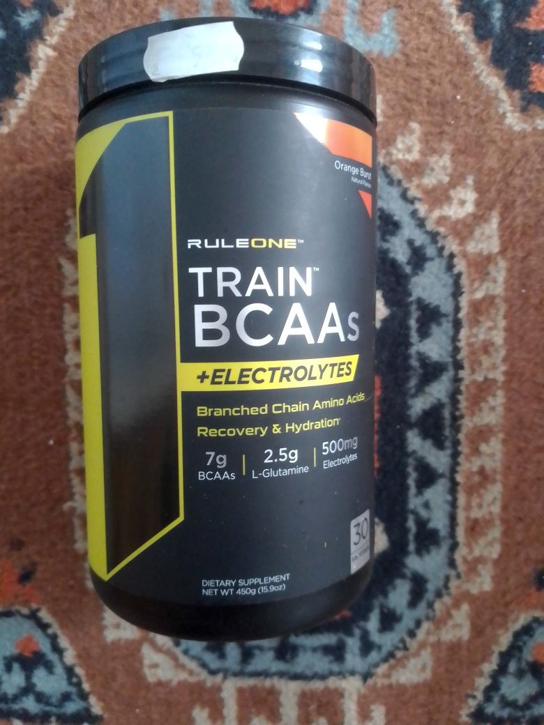 TRAIN BCAAs vitamin