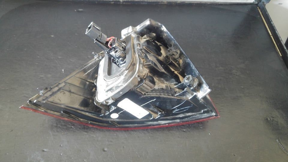 Stop tripla lampa dreapta aripa vw golf 7 hatchback5g 5g0945096p 90052060a