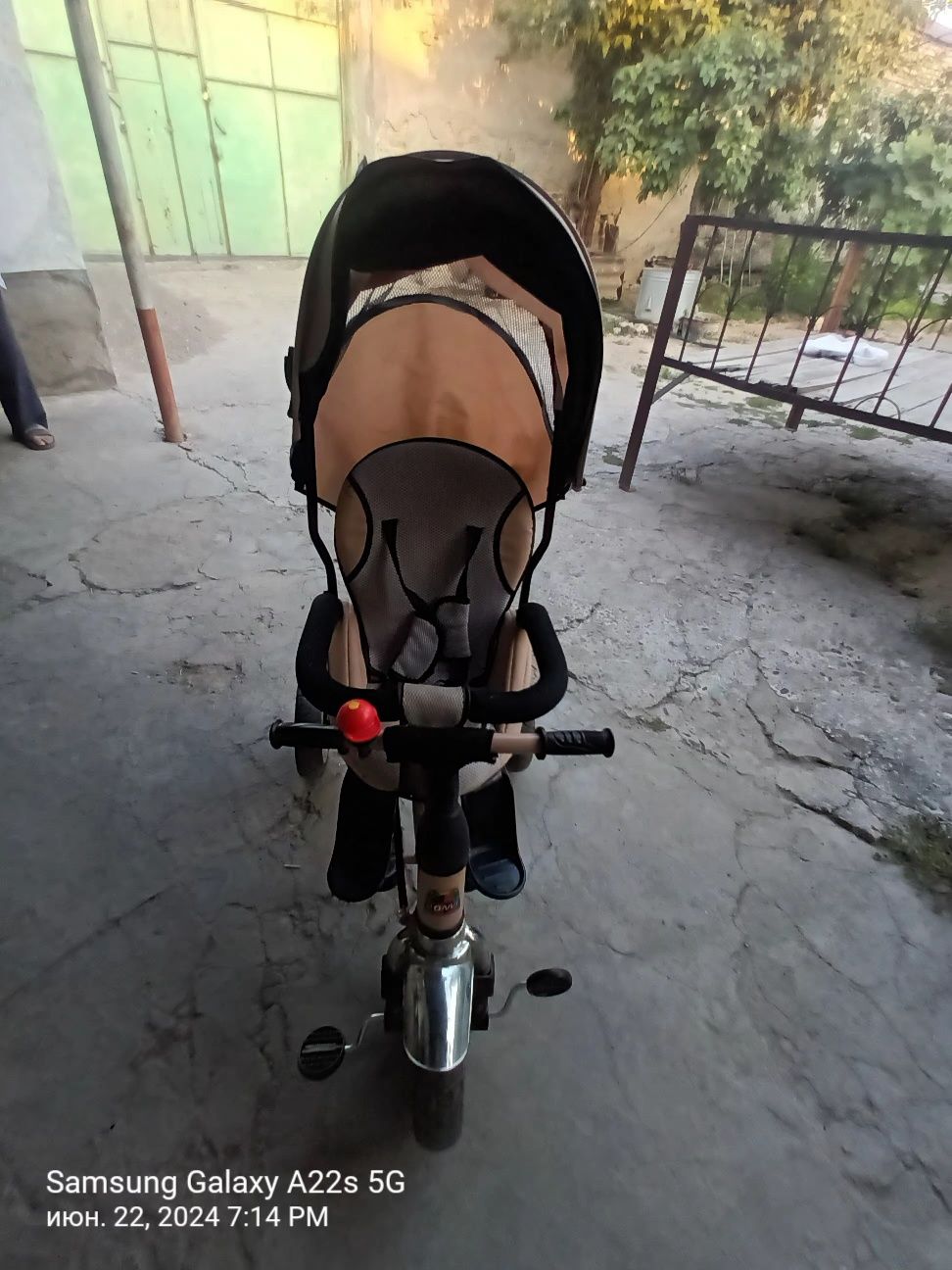 Bolalar uchun Velo kalyaska