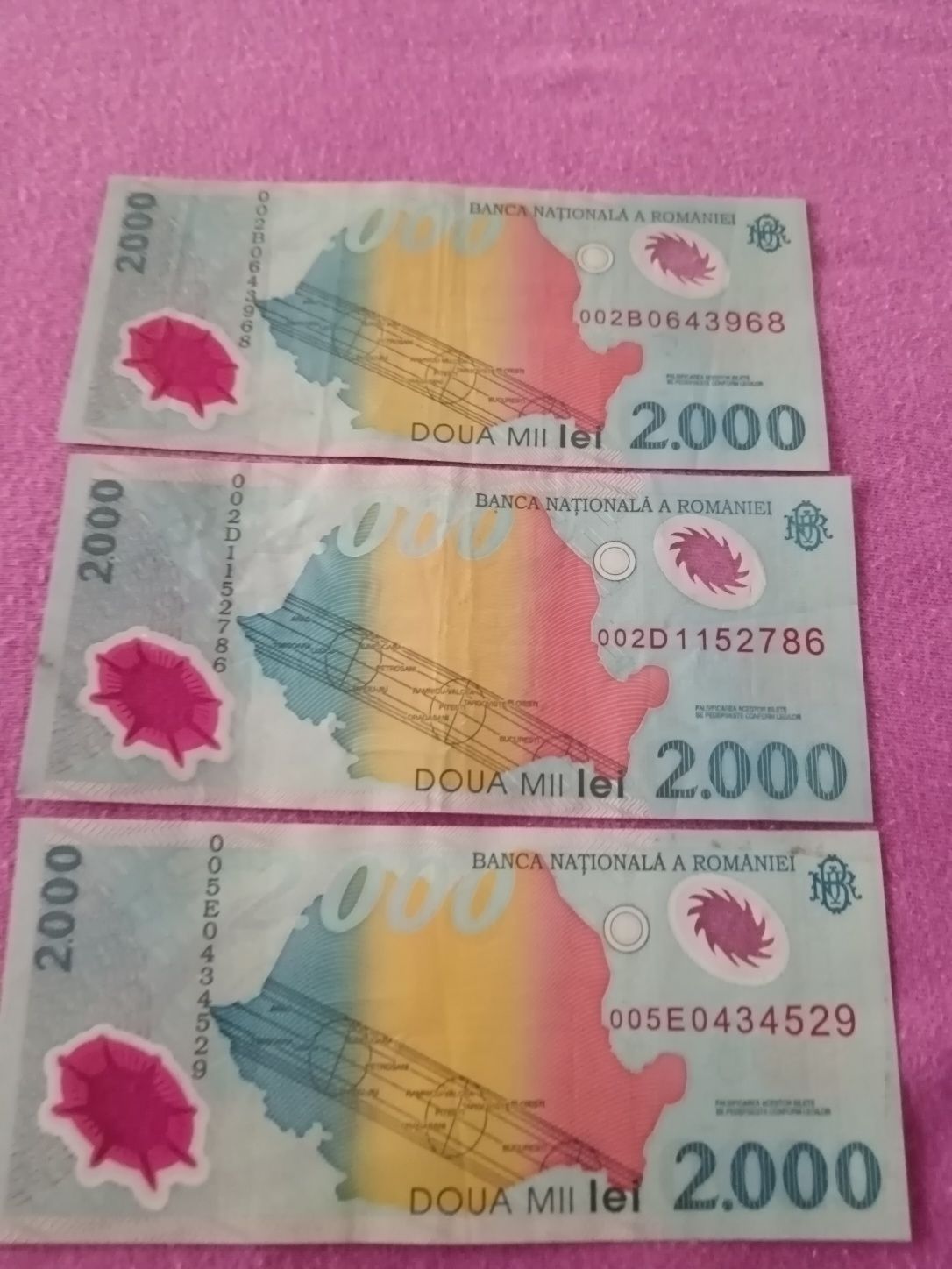 Vând Bancnote de 2000 Lei cu Eclipsa din 1999