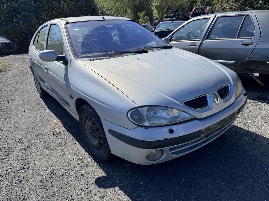 Renault Megane 1.9dti 98hp 2000г На Части