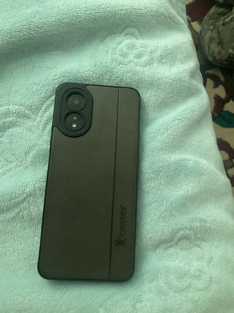 Продам Oppo a18 идеально 128гю
