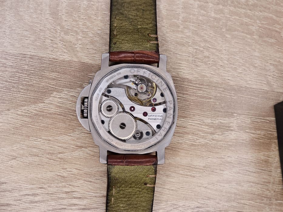Panerai Luminor titanium