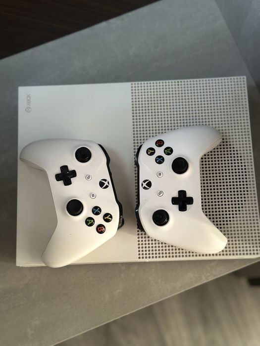 Продается xbox one