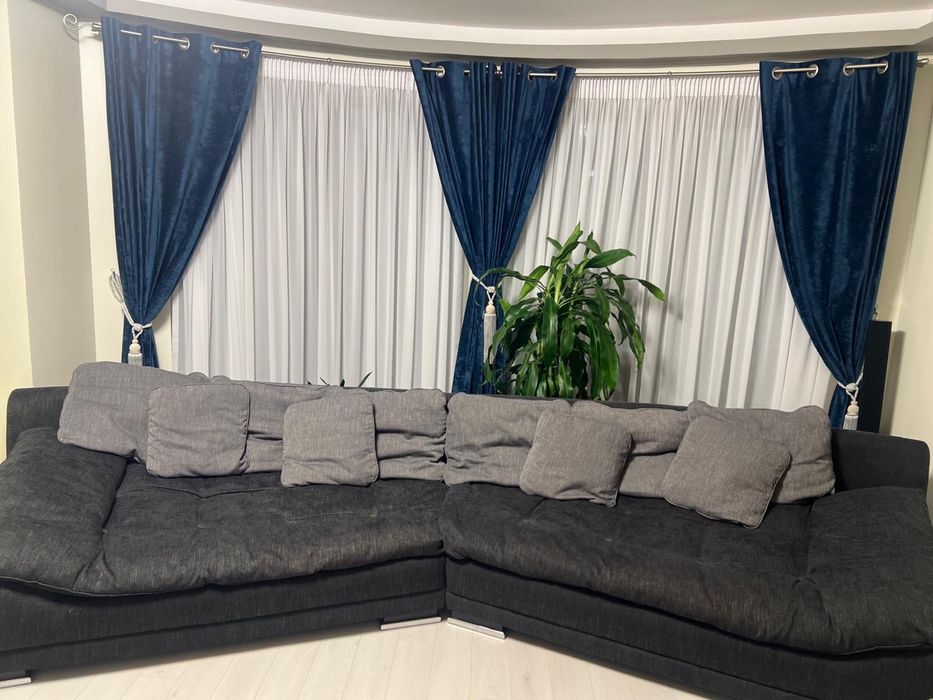 Canapea living cu perne