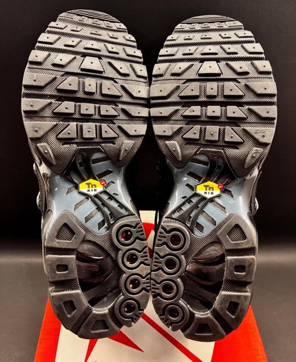 Маратонки Nike Air Max TN Utility Black/Grey