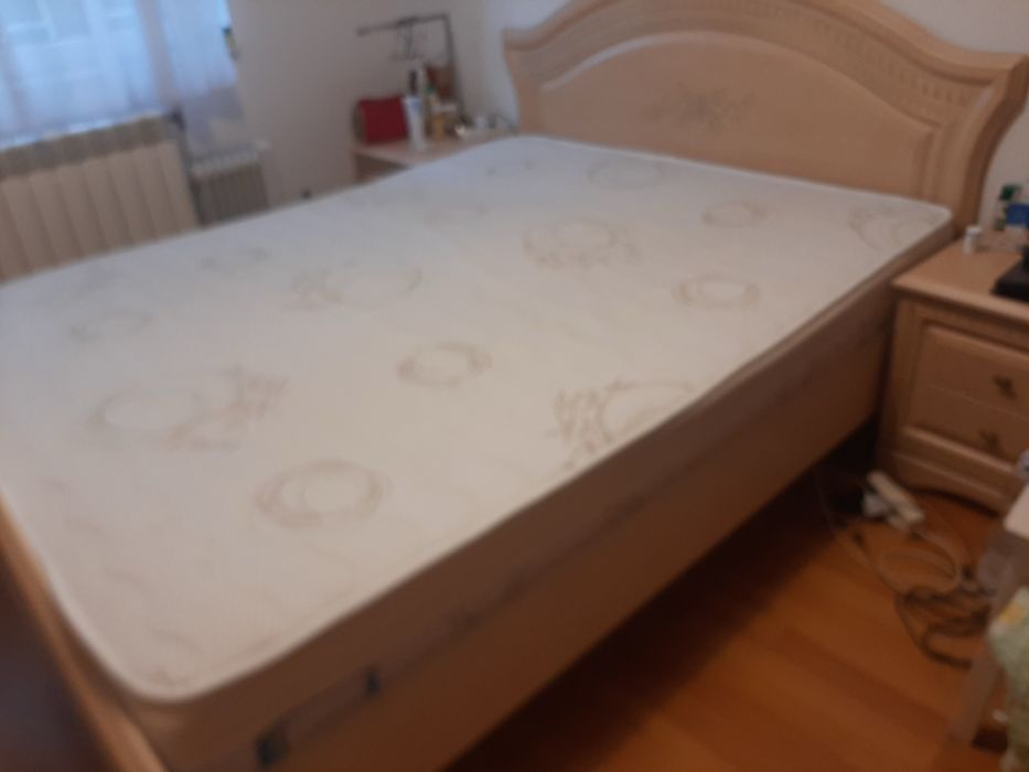 Saltea cu spuma de memorie jisk