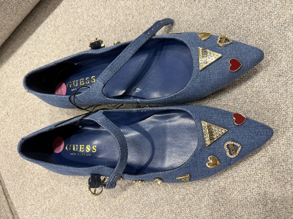 НОВИ обувки GUESS UK5-  37 номер