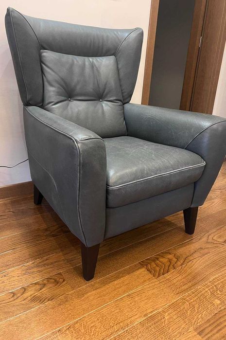 2 бр.кожени фотьойла