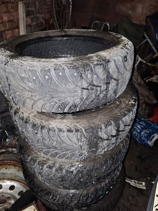 Зимние шипованные шины 185/60R15 Sava Eskimo, 4 шт