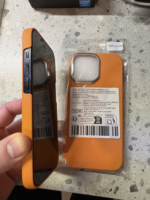 Husa apple iphone 16 pro max orange
