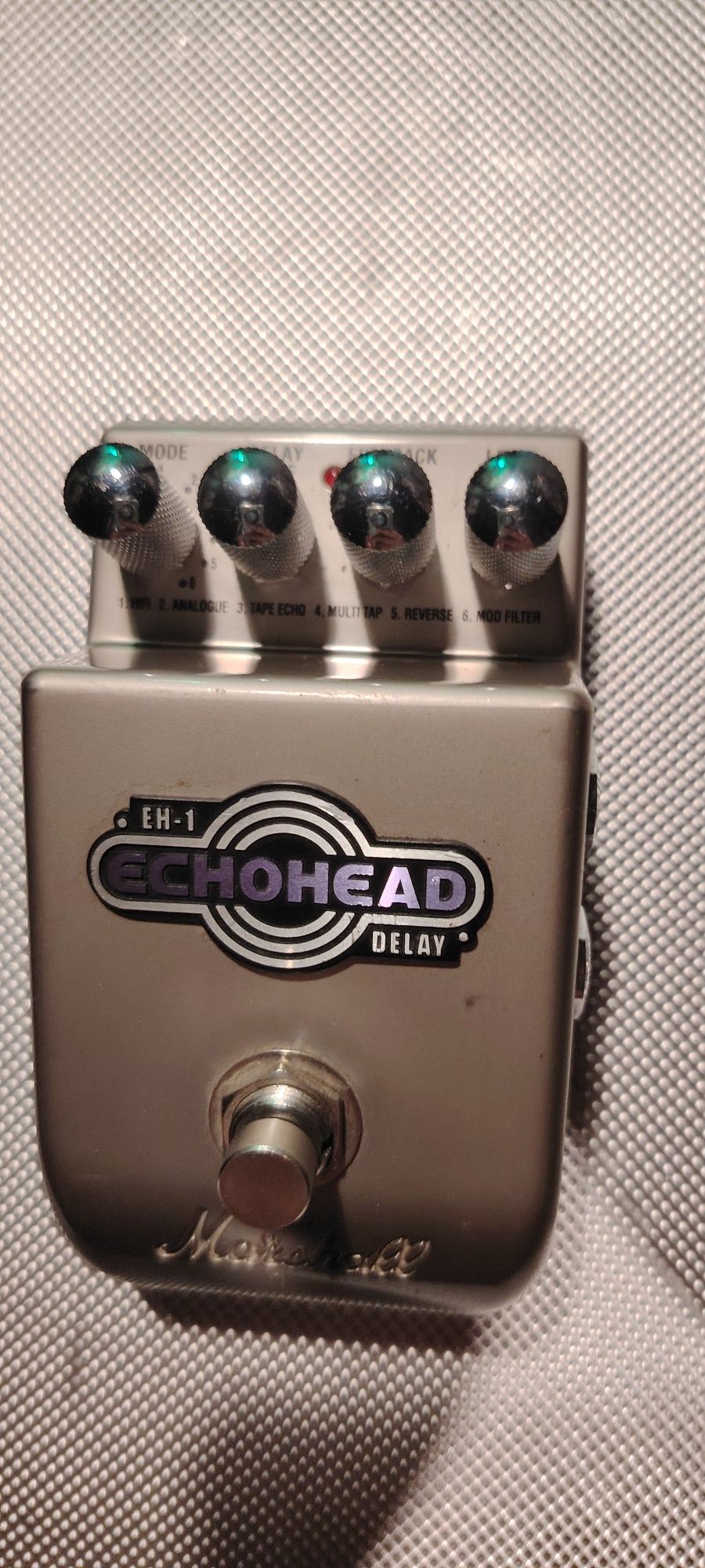 Китарен ефект "Marshall EH-1 Echohead delay".