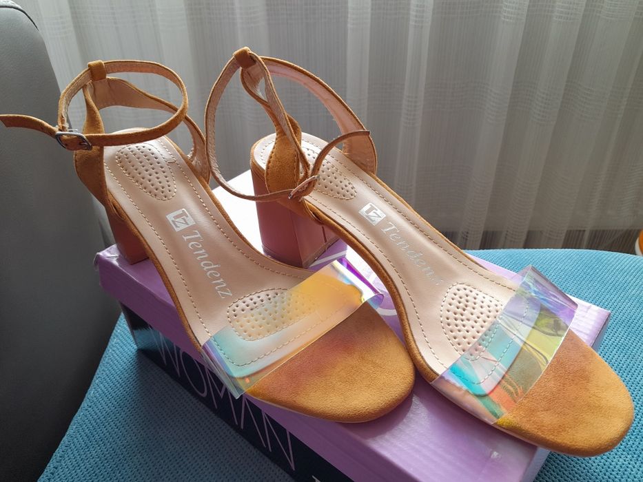 Сандали Tendenz с огледален ефект, номер 39