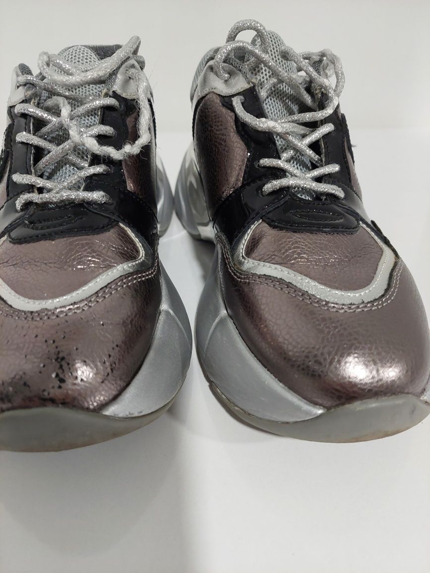 Сникърси Pinko., Nike