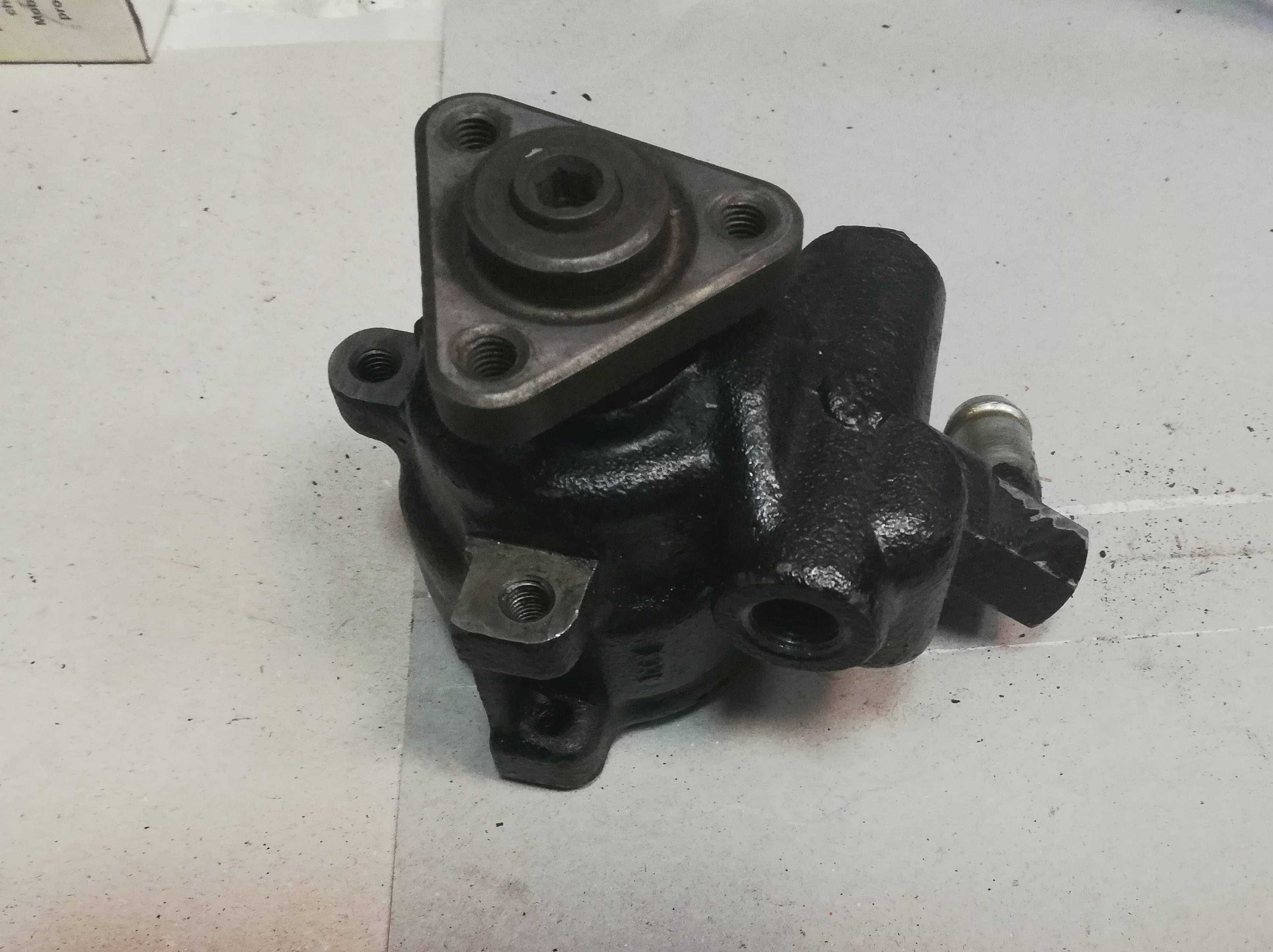 Хидравлична помпа за Форд Ескорт Ford Escort 1,6v 90 кс Zetec 95-98 г.