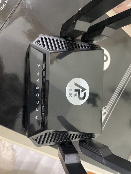 Продам Wi-Fi Роутер AP-WE3826 (ZBT)