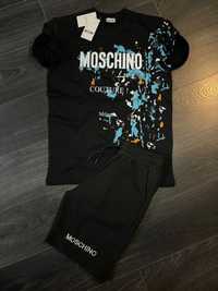 Complee Moschino