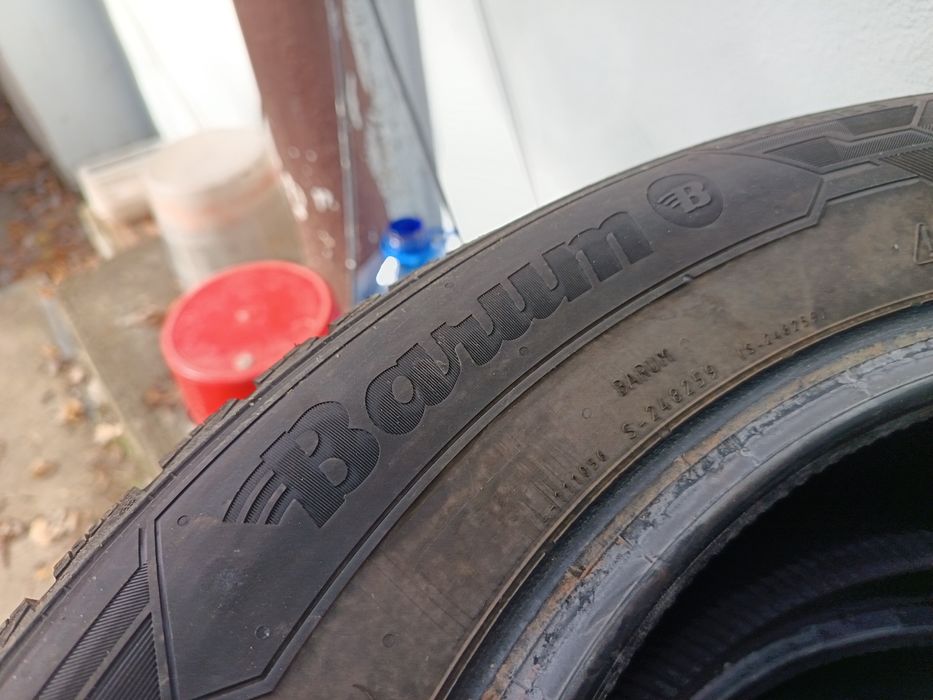 Anvelope MS iarna 195 65 15 barum. 2022 6mm