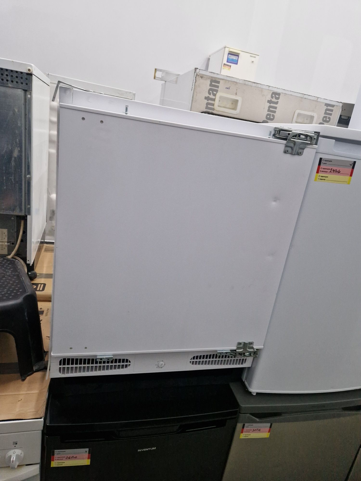 Хладилник за вграждане Bosch A++ 85 см