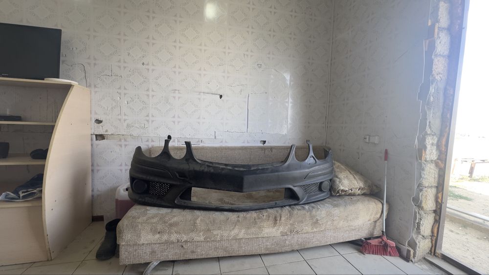 Бампер мерседес 211