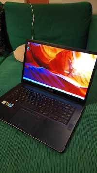 Laptop Asus Ux550ve cu Windows 10 home