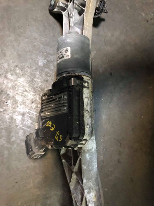 ansamblu stergatoare motoras bmw seria 7 e65