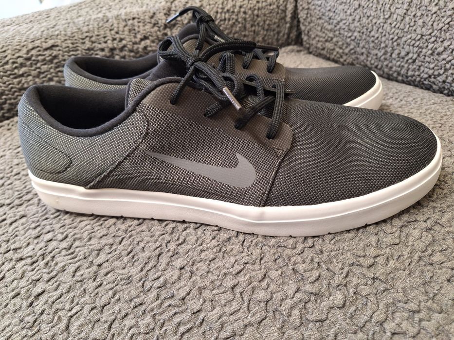 Nike 46 номер нови