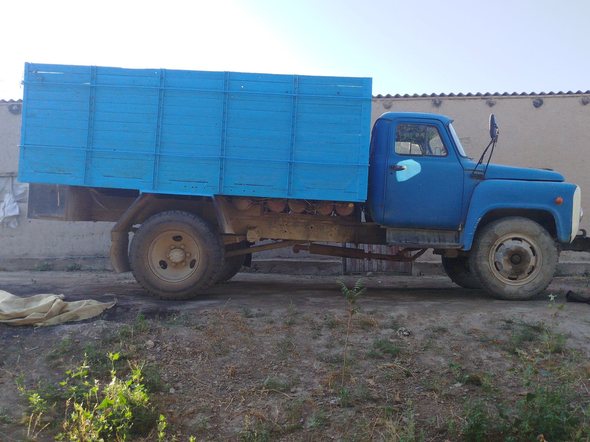 Gaz 53 ishga tayyor dokumenti bor
