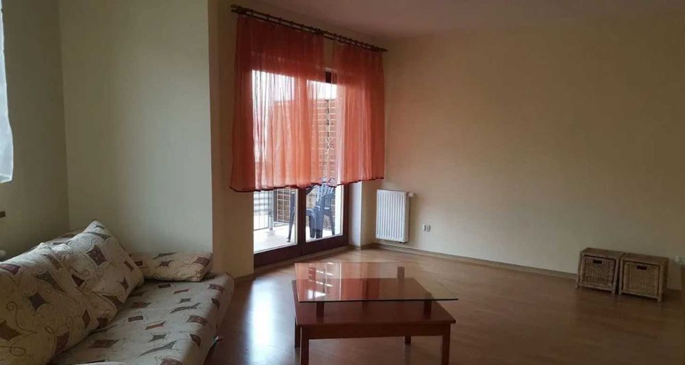 Дава се под наем Едностаен апартамент в Пловдив, Гагарин - 41 кв.м за 204 € - Снимка #1