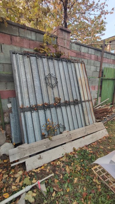 Продается металлический забор