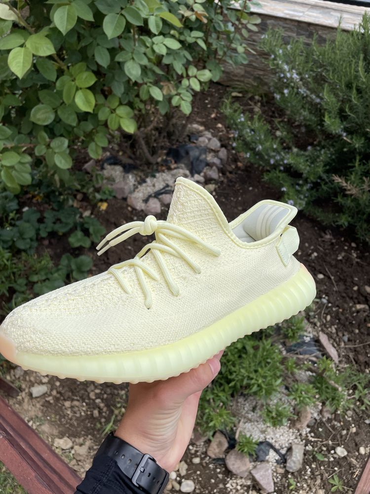 Yezzy Boost 350 V2