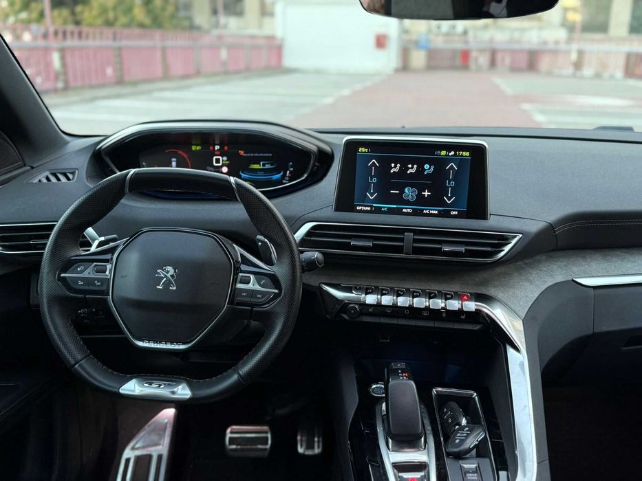 Peugeot 3008 GT 300 Cp. 4X4.Plug-In Hybrid.