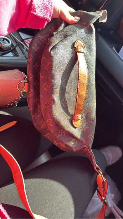 Продам сумку LV срочно