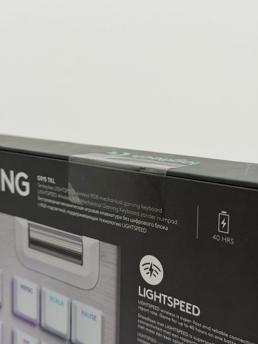 Tastatura gaming Logitech G915 TKL White noua