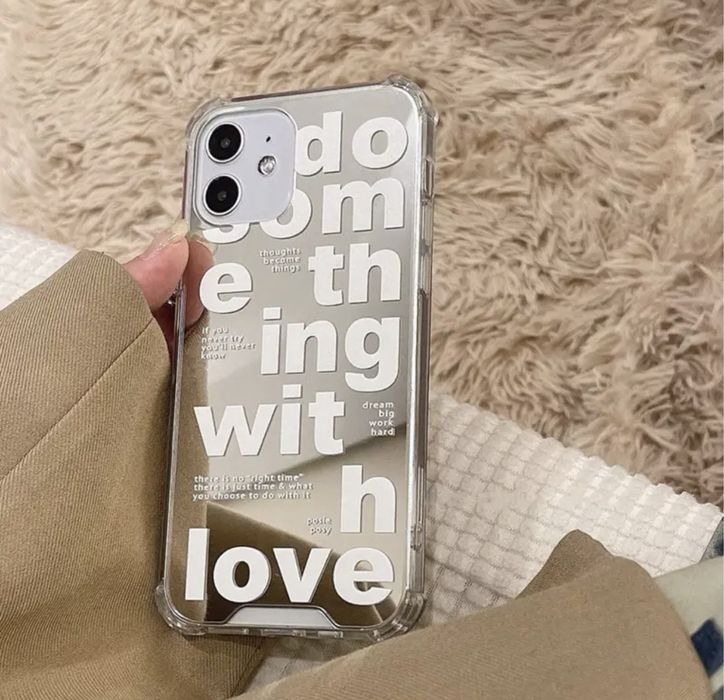Чехол на iPhone 11