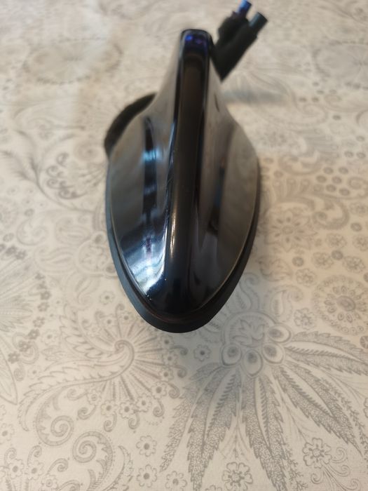 Gps и радио антена за Hyundai Sant Fe, ix35, ix35 и други модели.