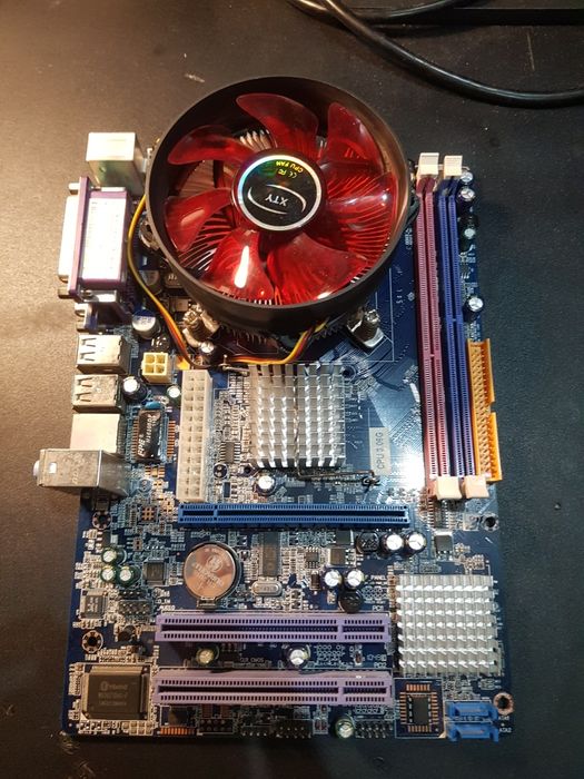 Продам плату на Zeon