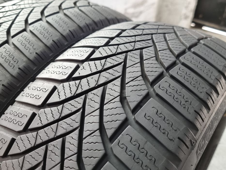 "Dot 23/24" 215/55/17 Falken 4Броя: 380лв 6.5мм