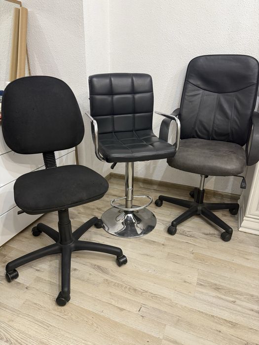 Продавам различни 3. стола