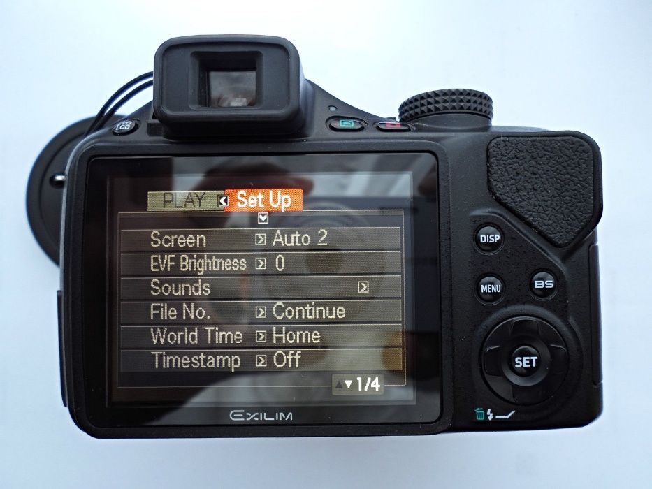 Фотоапарат Casio EXILIM FH20 - 40 кадъра в секунда.