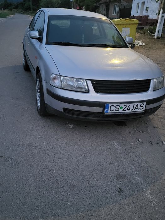 Vw Passat  1.6 benzina
