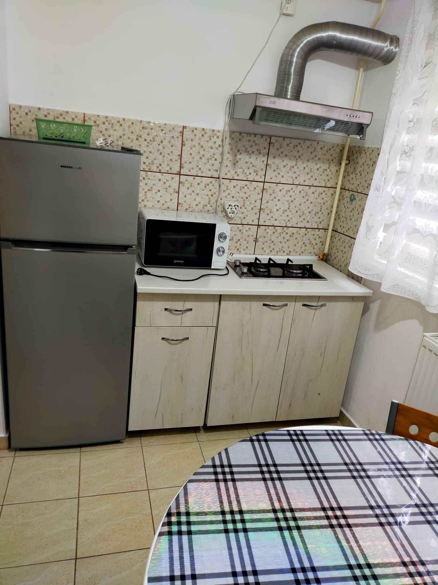 Închiriez apartament nou 1 camera zona Hipodrom