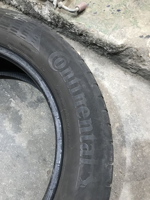 Set anvelope de vara 235 55 18 Continental